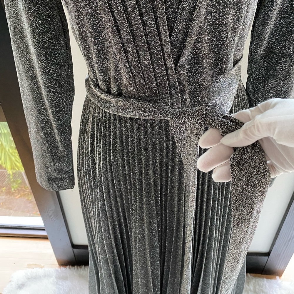 Cocktail , Formal, Party Dress, Metallic fabric pleated dress, NWT - Picture 4 of 5